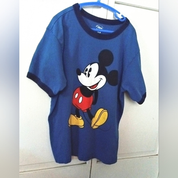 Vintag Disney Store Exclusive Size Medium Medium Mickey Mouse Shirt,Hard To Find - Picture 6 of 7